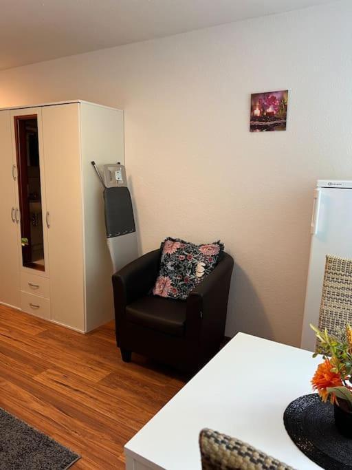 Apartment Am Stuttgarter Flughafen / Messe Leinfelden-Echterdingen Eksteriør billede